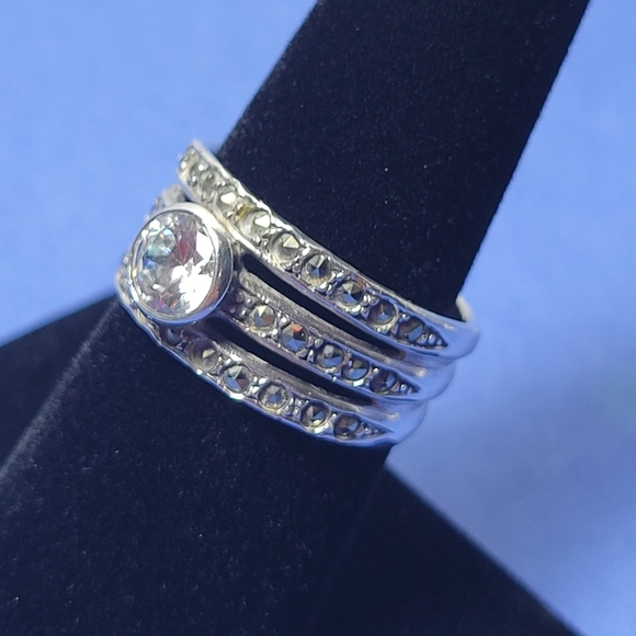 ❤ ESTERLING SILVER RING SIZE 7 - Picture 9 of 9